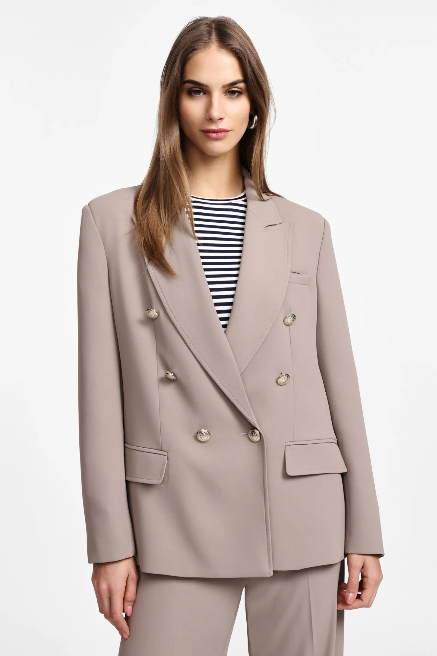Blazer con bottoni doppi e tasche