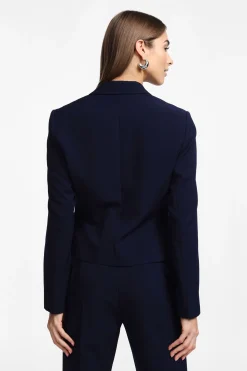 Blazer corto con bottoni e tasche a contrasto
