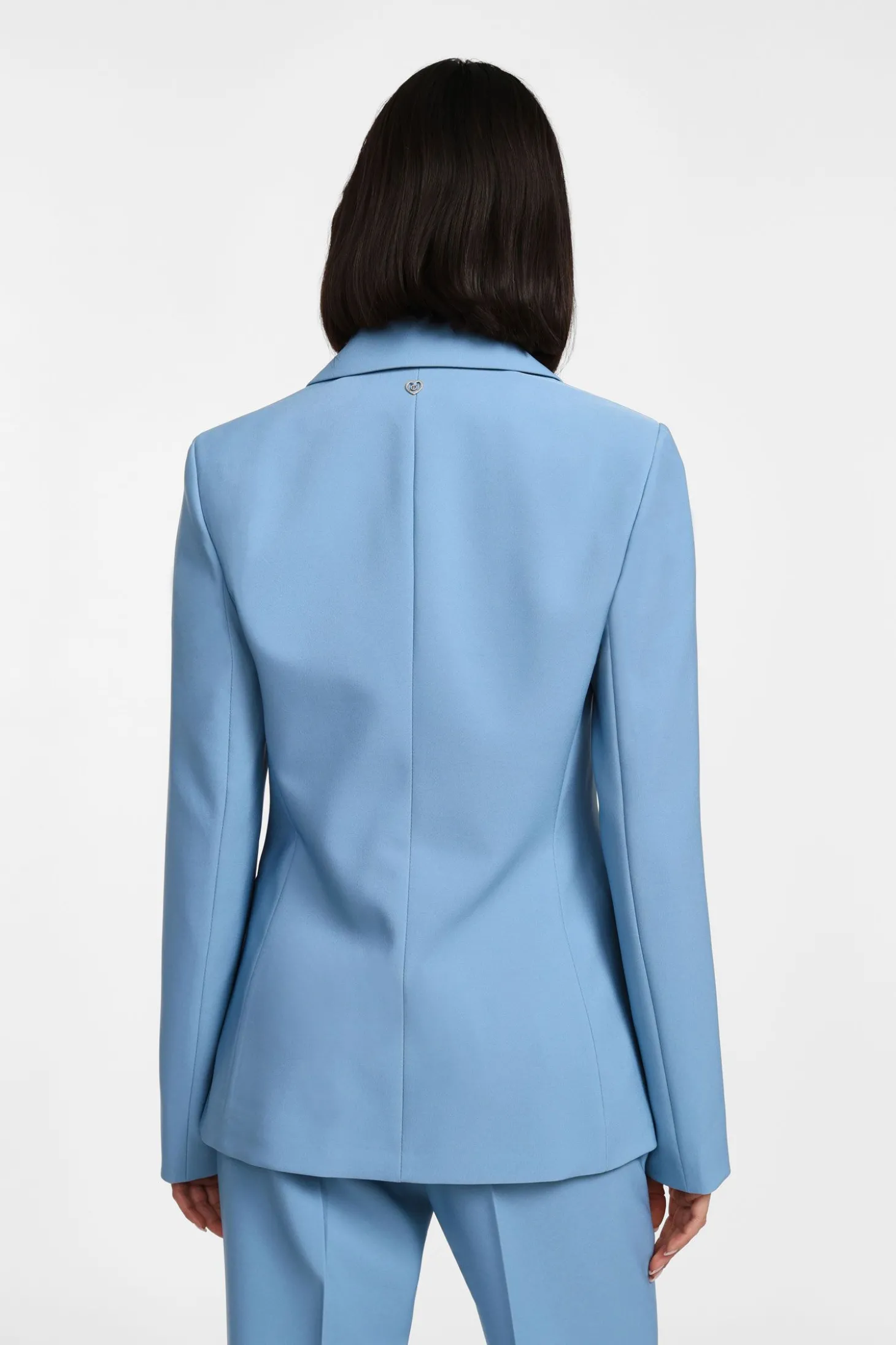 Blazer monopetto con tasche classiche