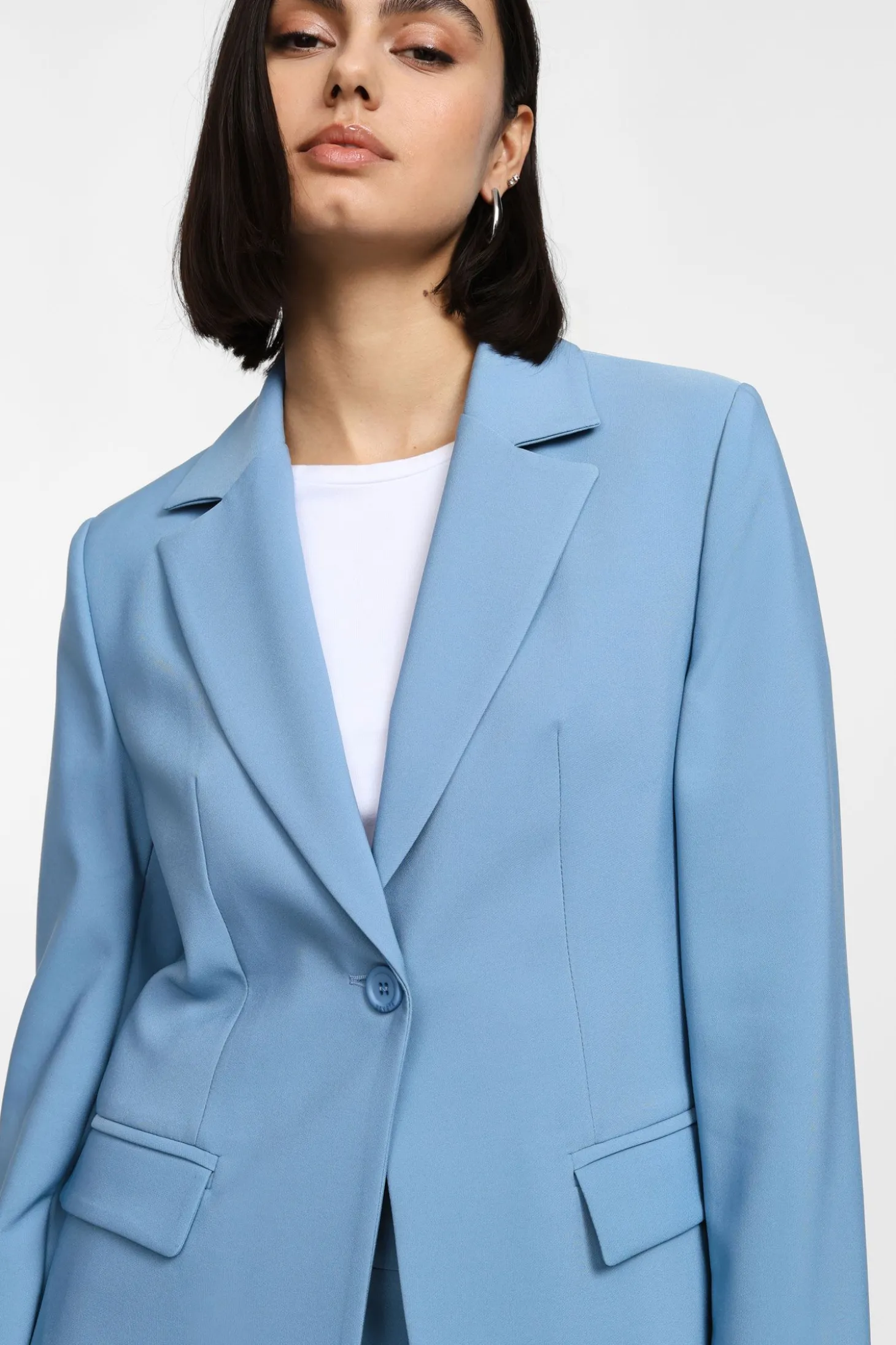 Blazer monopetto con tasche classiche