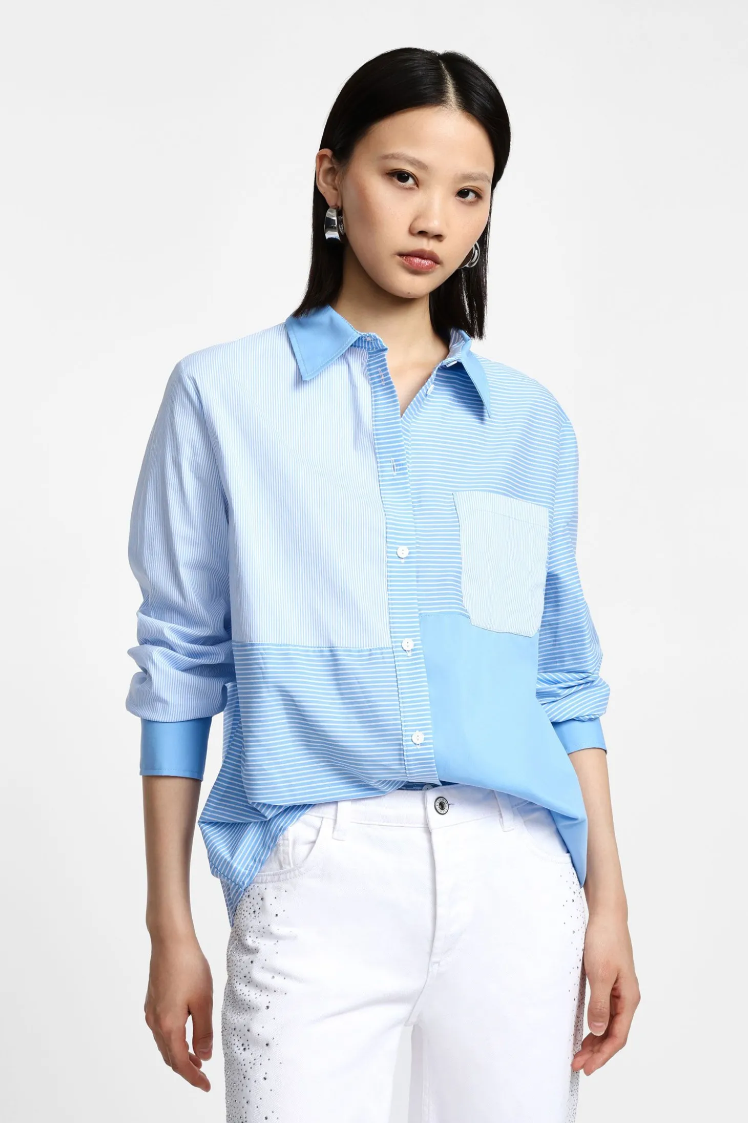 Camicia a righe combinata con bottoni
