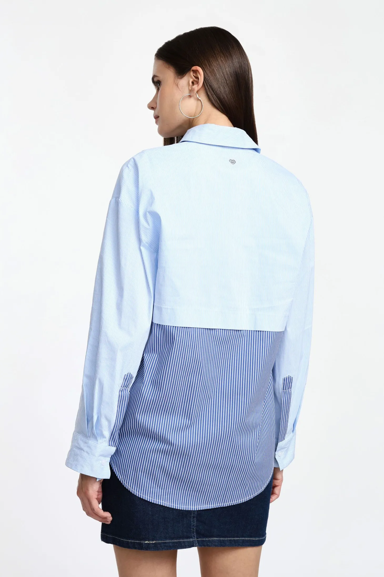 Camicia a righe combinata con bottoni