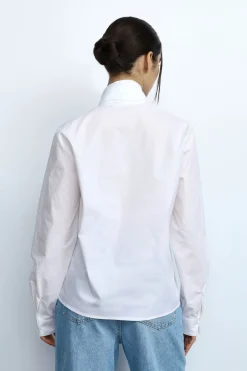 Camicia con maniche lunghe e fiocco