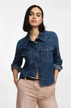 Camicia di jeans con colletto classico e bottoni