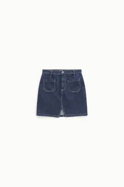 Gonna corta in denim con spacco