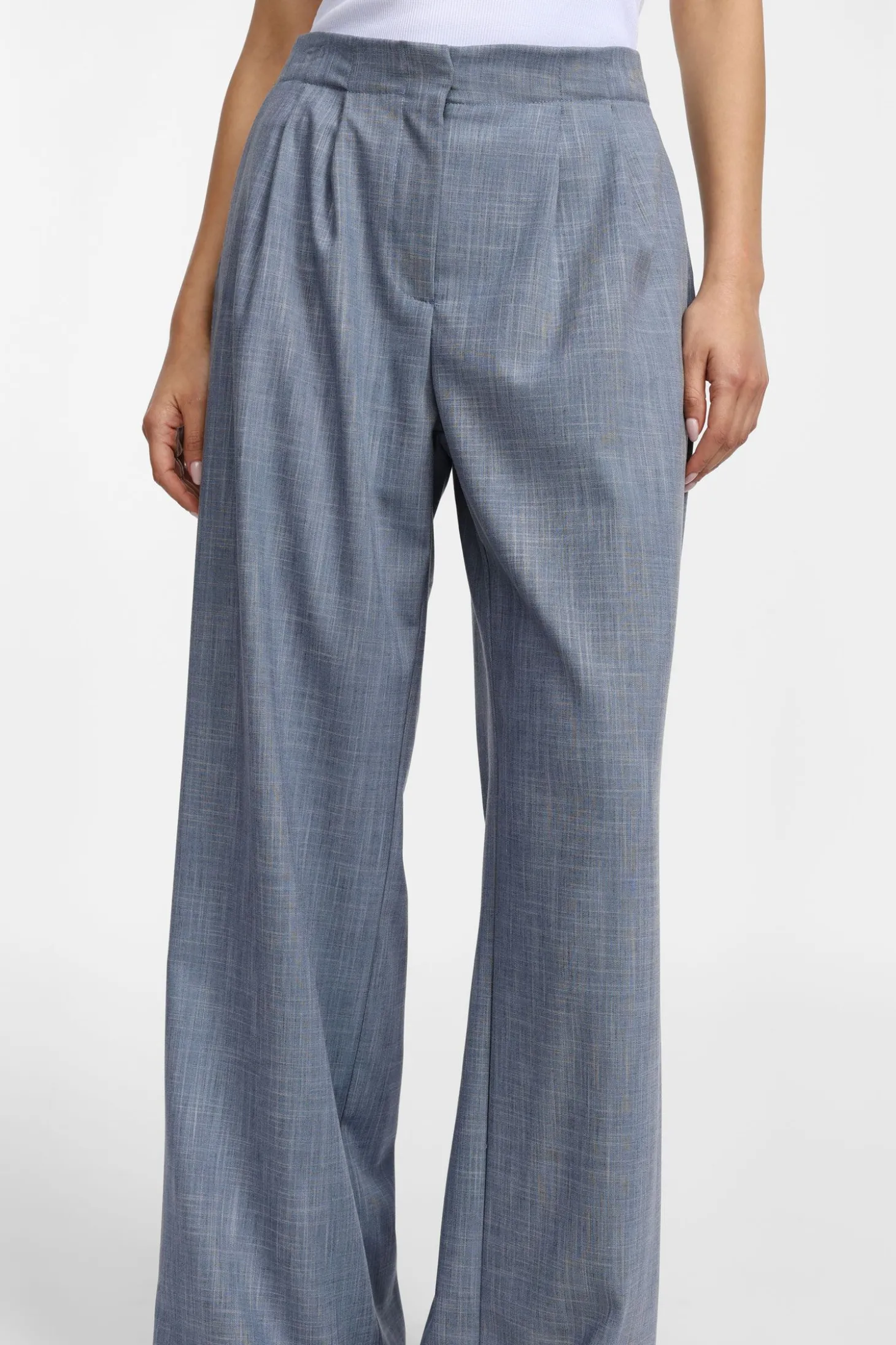 Pantaloni a gamba ampia con vita alta