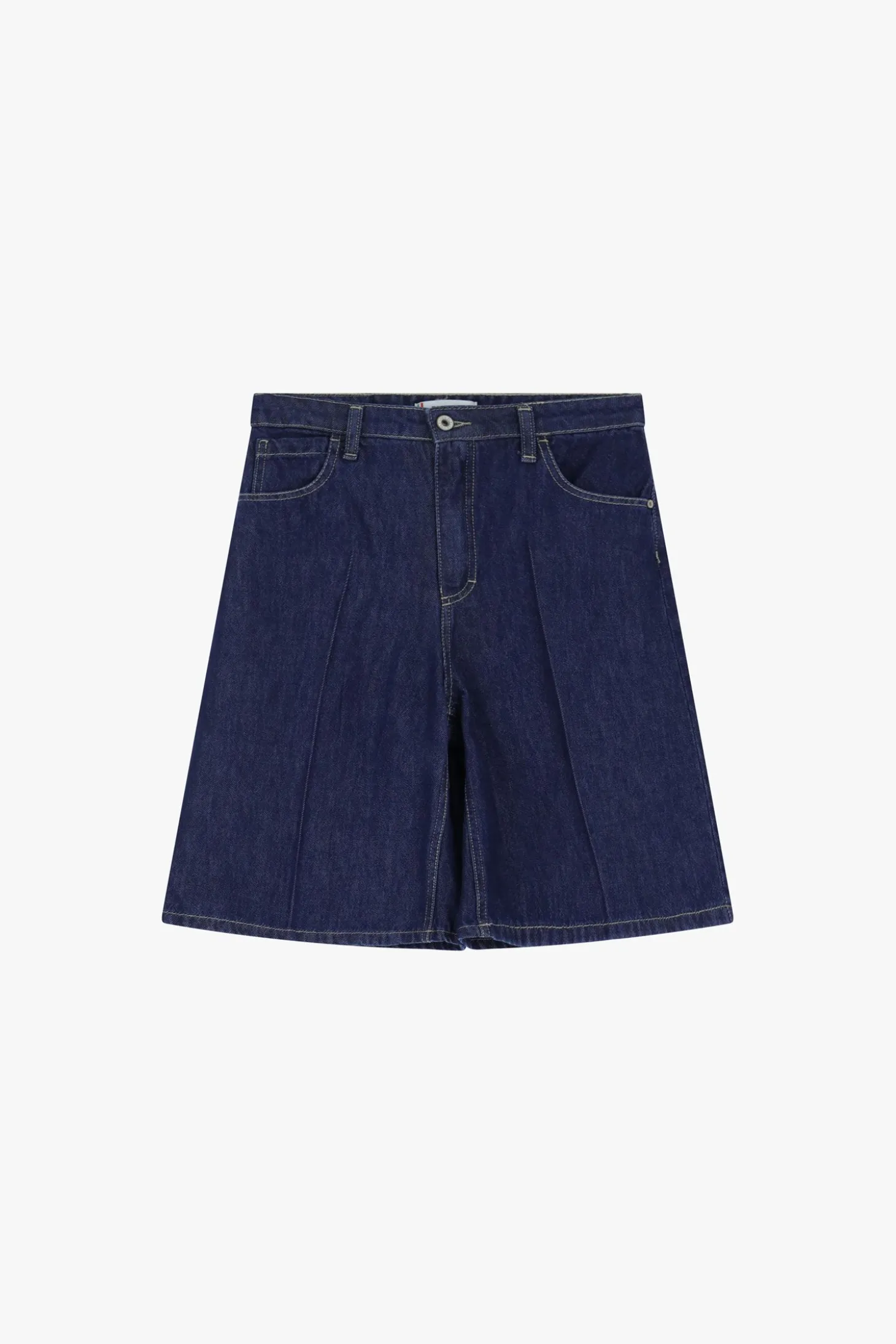 Shorts a gamba dritta