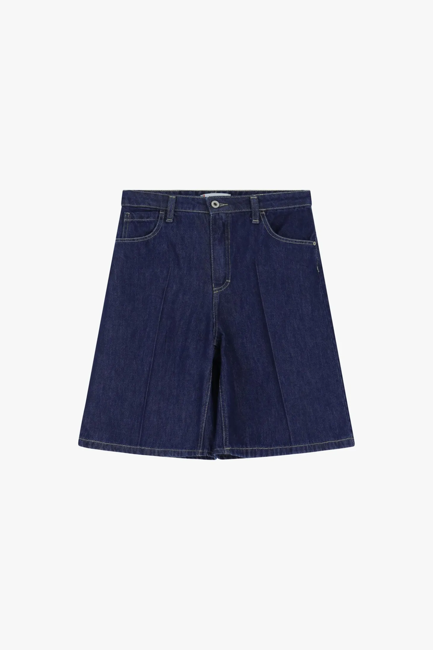 Shorts a gamba dritta