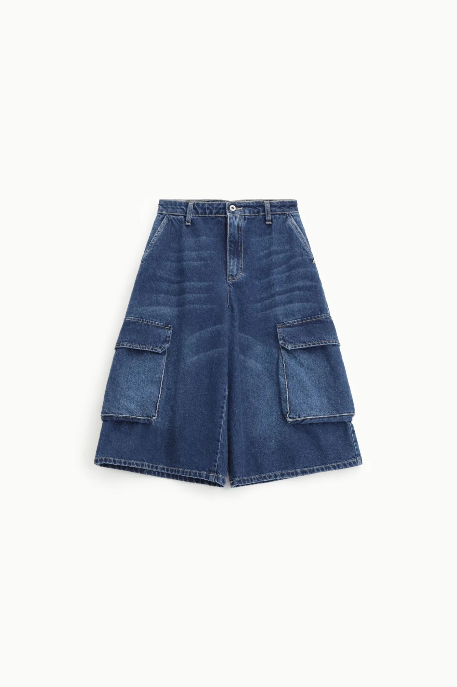 Shorts cargo al ginocchio con tasche