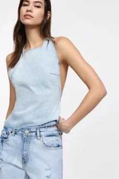 Top all'americana in denim schiena scoperta