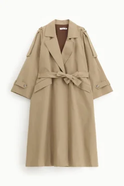 Trench con cintura e spacco