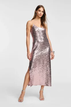 Vestito con paillettes e spalline